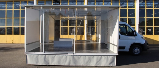 Show room truck