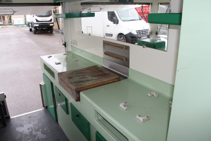 CAMION POUR MARCHES ET TOURNEES ---- 20 833€