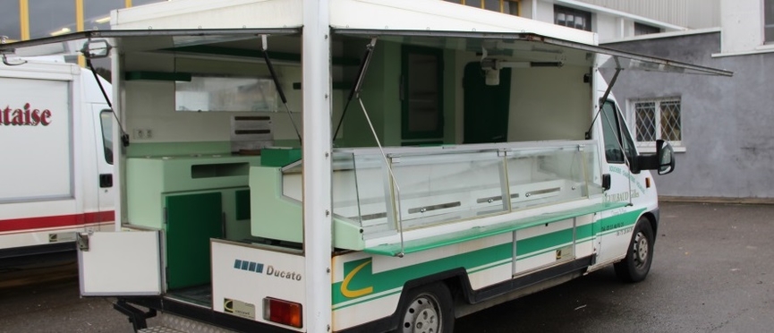 CAMION POUR MARCHES ET TOURNEES ---- 20 833€