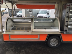 REMORQUE ROTISSEUR---------22.000€