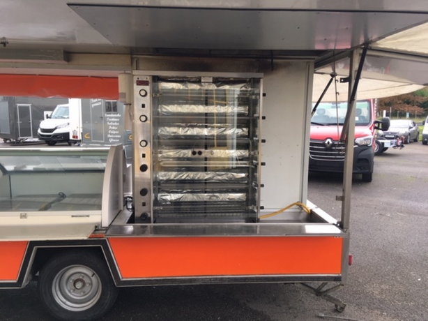 REMORQUE ROTISSEUR---------22.000€