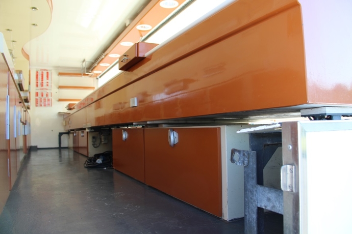 CAMION CARAVI - VITRINE 7,2 M - 170 000 Km - GTIE 1 AN - 52 900€